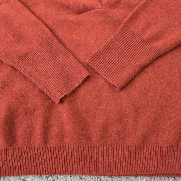 Sundance  Zadie 100% Cashmere Sweater V Neck Burnet Orange Color Size XL - Picture 12 of 14
